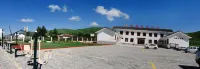 Wolfdu Scenery Hotel 늑대가 습지 초원을 건너다 주변 호텔