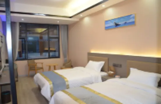 Luhuo Chamo Ridge Theme Hotel