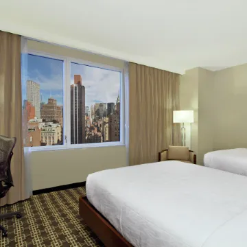 Hilton Garden Inn New York/Midtown Park Avenue Отели рядом с достопримечательностью «Манхэттен»