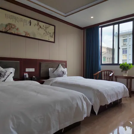 Mengzhou Guyan Hotel
