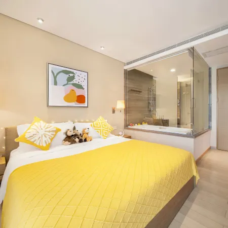 CM+ Serviced Apartment Shenzhen Hillside Отели рядом с достопримечательностью «Порт Шэкоу»
