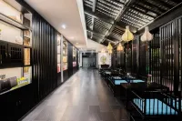 G Joyful Pujian Hotel (Kunming Cuihu Yunnan University)