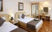 Manila Lotus Hotel - Barer