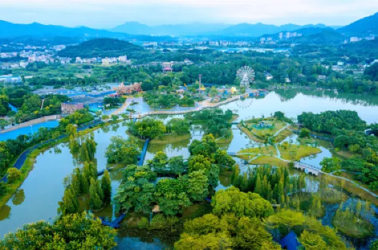 Qingyuan Fogang ShamPoola Forest Hotel
