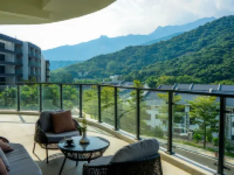 เมืองชีวิตสุขสันต์เฉียนไห่ (สาขา หลัวฝูซาน) โรงแรมในป๋อหลัว