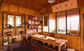 Benlight Minsuku Guesthouse