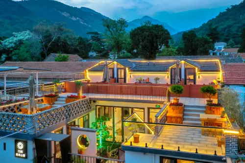 Floral Hotel· Taishan Jingshang Mountain hotel (Hongmen scenic spot store)