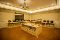 Xincai Oriental Dynasty Hot Spring Hotel Hotels in Xincai