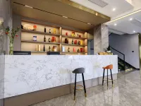 Zhoushan peach blossom island to listen to chao xiaozhuang