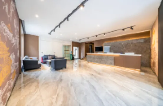 Aibo Riverview Hotel (Zunyi Conference Site Tingzikou Branch)