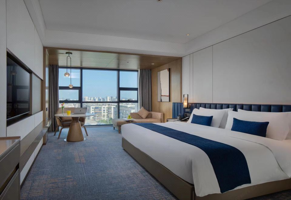 5. 진저우 센트럴에..