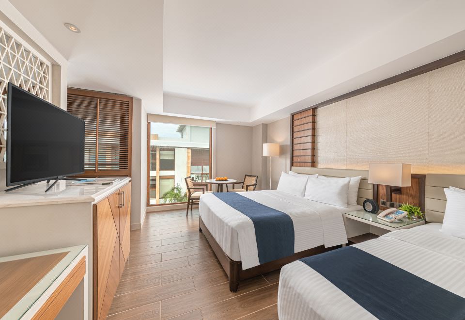 헤난 크리스탈 샌즈 리조트 수영장