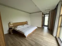 Surabaya Longwan Academy