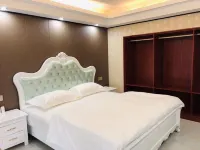 Chayuan Hotel Hotels near Horizontal Head Wonderland
