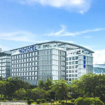 Novotel Guangzhou Baiyun Airport Hotels near Baiyunjichangbei Railway Station