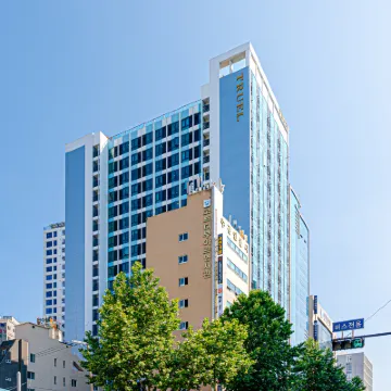 Urbanstay Seomyeon Hotels near Seomyeon