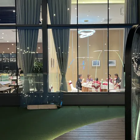 Weihai Tianhe Art Gallery Hotel