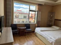 Tianhe Business Hotel Hotels in Maqu
