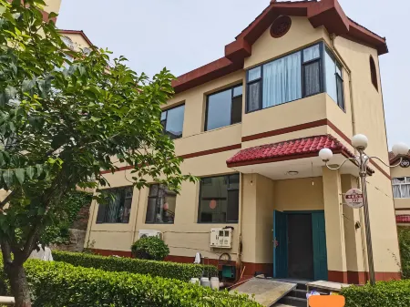 House of the Huangcheng Chancellor Cao Xiaoxia Guest House