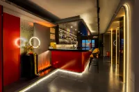 Gulun Hotel (Harbin Wanda Plaza West Station)