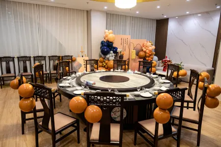 Feixian Tianzhu Yayue Hotel Отели рядом со станцией Feixianbei Railway Station