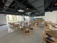 Qingshan Muxue Hotel (Vanke Songhua Lake Resort) Hotels in Jilin