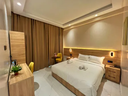 Oriental Hotel