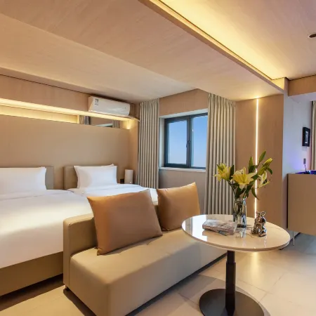 Ruby Elegant Hotel (Youyi Road Meimei MM2 Shopping Center Branch)