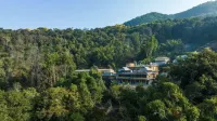 Wengwa Ancient Village, Jingmai Mountain · Erhong Mountain Lodge - Wi-Fi