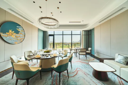 Guzhen Hanxing New Century Grand Hotel