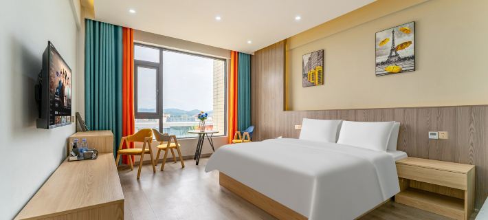 Junyi Hotel Hotels in Zitong