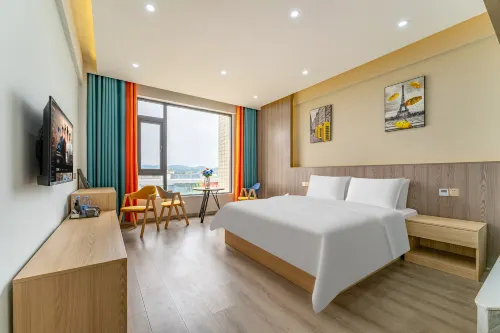 Junyi Hotel