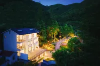 莫干山溪山竹隱·設計師環山野奢美宿
