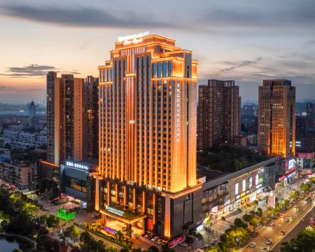 Wyndham Grand Hotel Loudi Hotels in Loudi