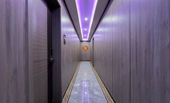 Linjing Jiayuan Hotel