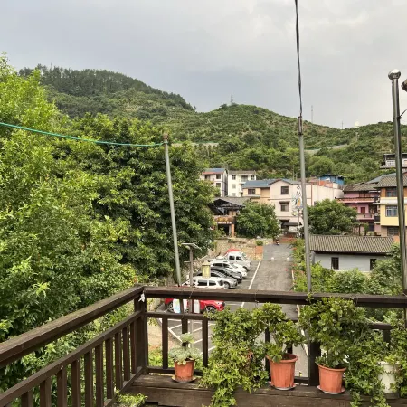 Xingshan No.66 Courtyard