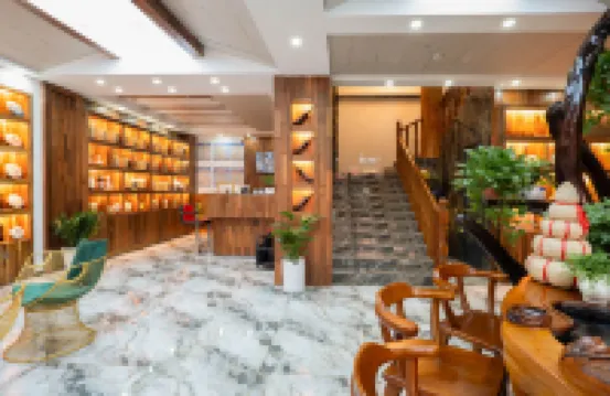 Haocen Business Hotel (Xishuangbanna Gasa International Airport Branch) Hotels in Jinghong