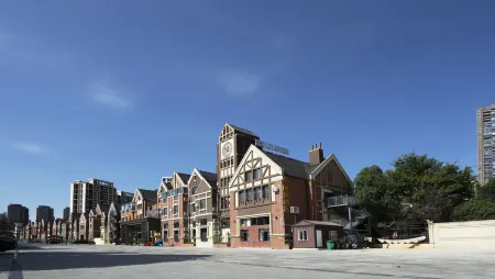 Licheng Hotel (Qingzhen Guangda City) Отели рядом с достопримечательностью «Chaofeng Temple»