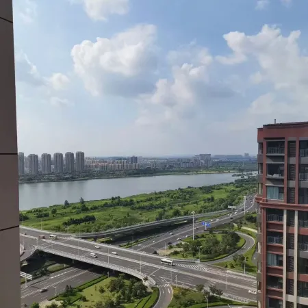 Jinshuiwan Light Luxury Hotel (Langya Ancient City)