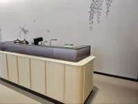 JI Hotel (Yueyangdong Railway Station Olympic Sports Center)