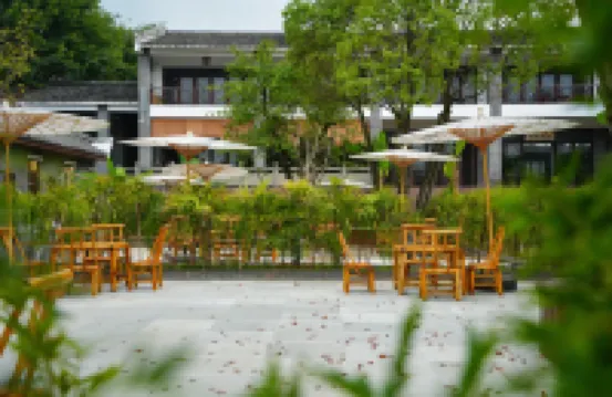 憩山裡民宿 楊家祠堂附近的飯店