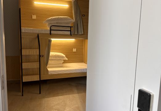 You&Me 유스호스텔 공용 공간