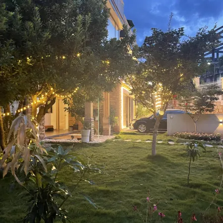 Maitreya Spring · Yishu Courtyard Villa (Huquan Ecological Park Store)