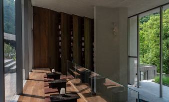 Emei Shan Lan Yu Zoland Hotel