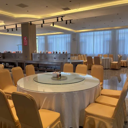 South Taihang Bencao Cultural Park Hotel