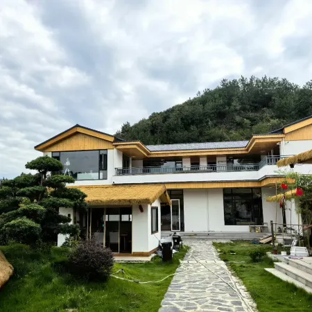 Story and His Courtyard Aesthetic Homestay (South Gate of Donglin Temple Pure Land Garden Branch)