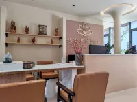 Wuding Alley Laixiangwang Hotel - 2-Star