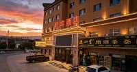 Qianfeng Hotel - 주차장
