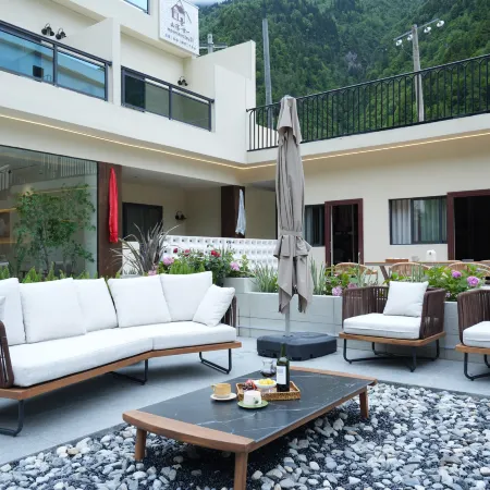 Shansu 21 Homestay (Li Xiaolu)