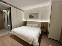 Home Inn Ruibai Cloud Hotel (Longyan Railway Station Zhongshan Road Branch) - Balkon